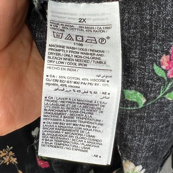 Old Navy Blouse Top Women's Size 2X Black Multicolored Floral Boho Oversized - Picture 5 of 9